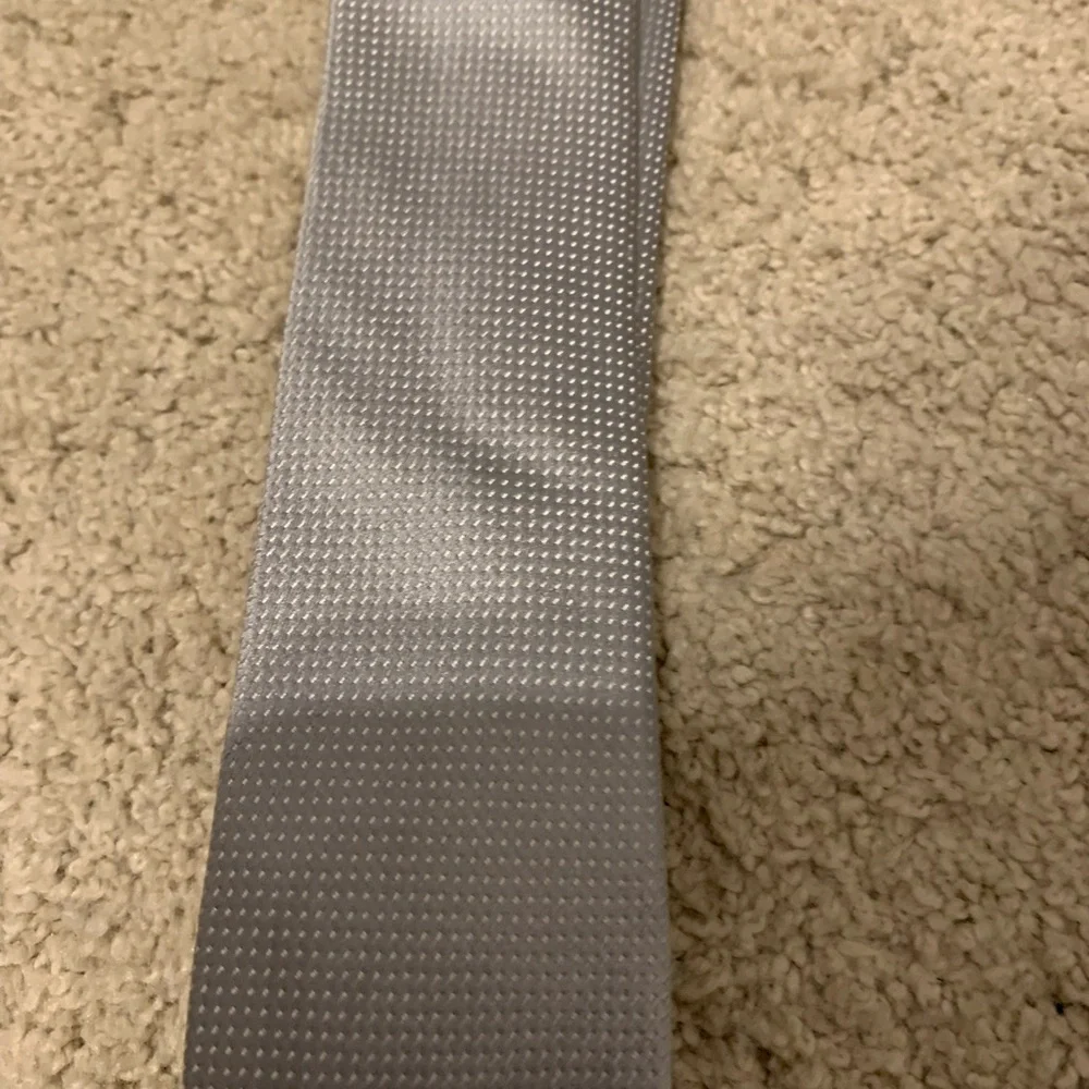 DKNY Men's Gray Skinny Tie Slim Modern Necktie Business Wedding